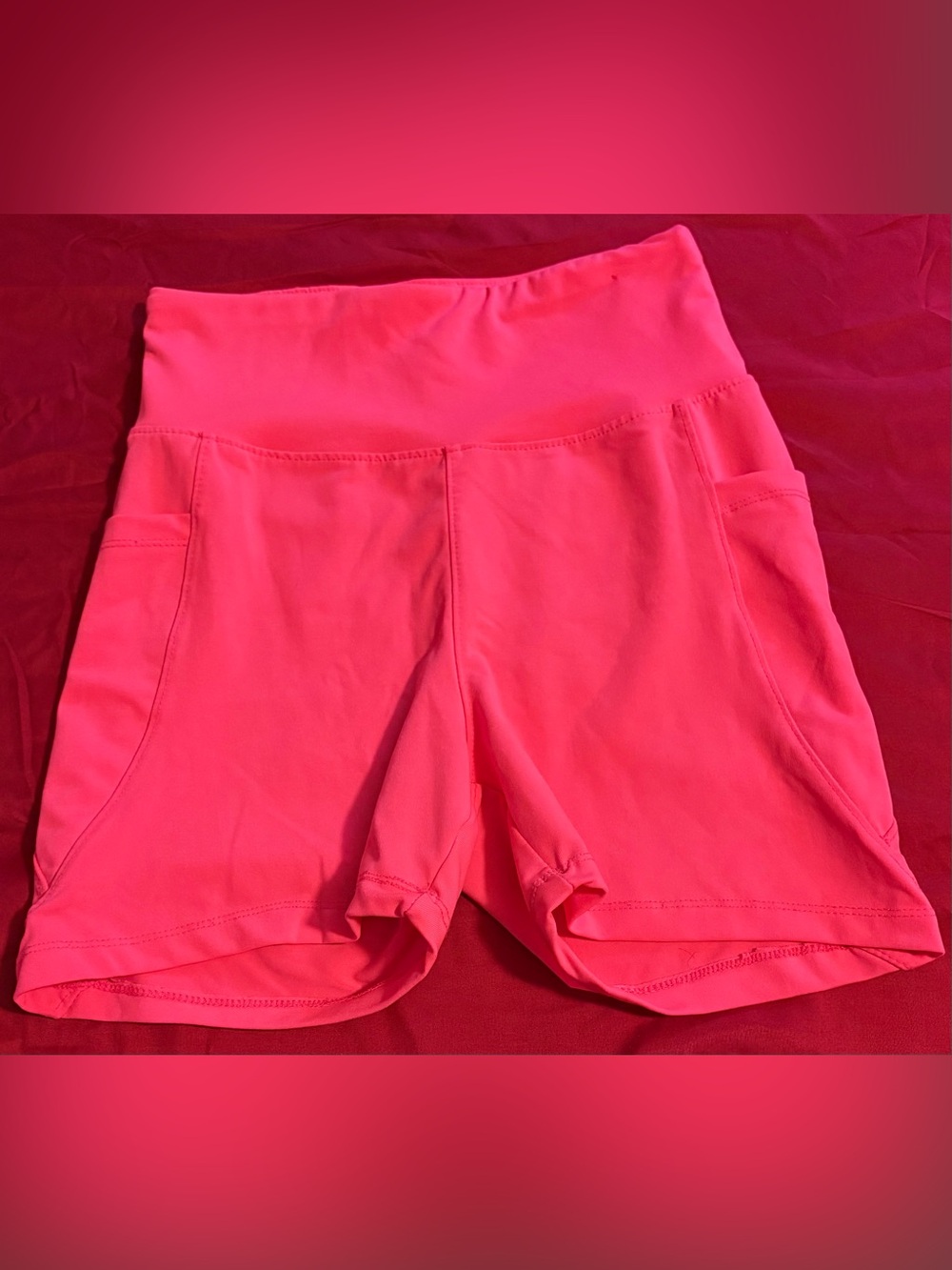 Series 8 women’s size medium hot pink active biker shorts